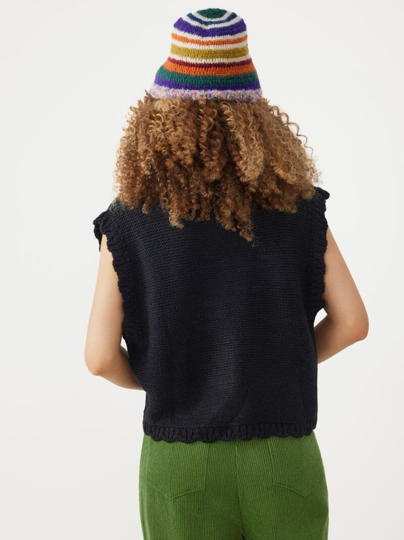 Oversized Flower Embroidered Sweater Vest - Image 10