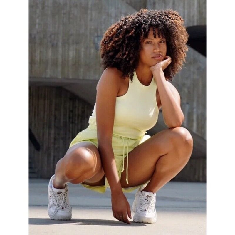 Lightweight Fitted Active Tops - Image 2